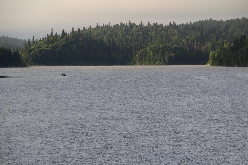 Catfish Lakefront Cabins & Campground 와와 외부 사진