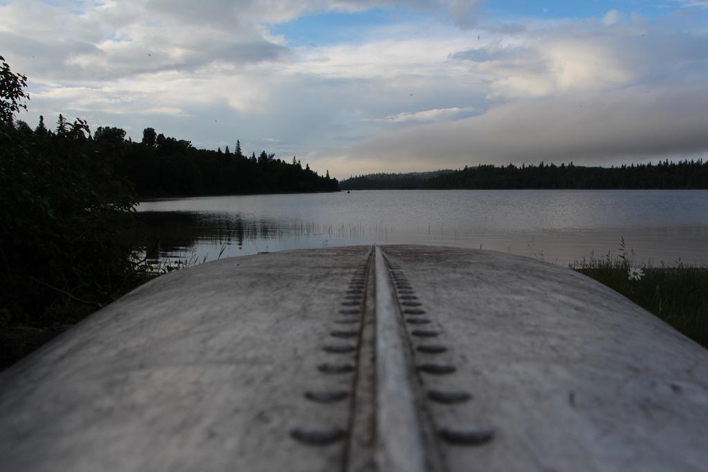 Catfish Lakefront Cabins & Campground 와와 외부 사진
